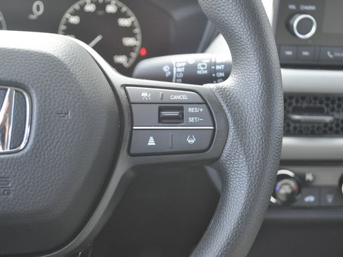 Certified 2025 Honda HR-V LX image 20