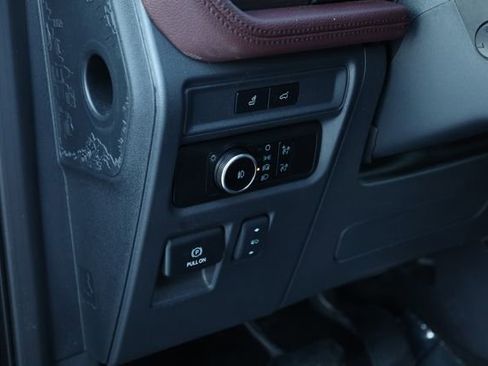 Used 2024 Ford Expedition Max Limited image 17