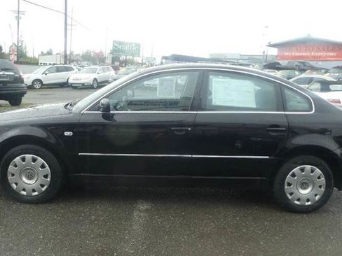 Used 2001 Volkswagen Passat GLS image 2