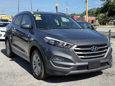 Used 2017 Hyundai Tucson SE AWD/4WD image 9