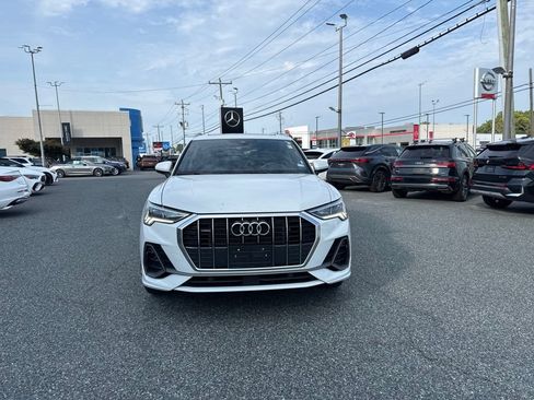 Used 2025 Audi Q3 2.0T Premium AWD/4WD image 2