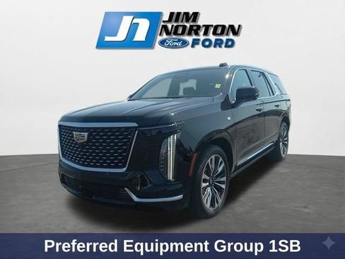 Used 2025 Cadillac Escalade Premium Luxury w/ Touring Package AWD/4WD image 4