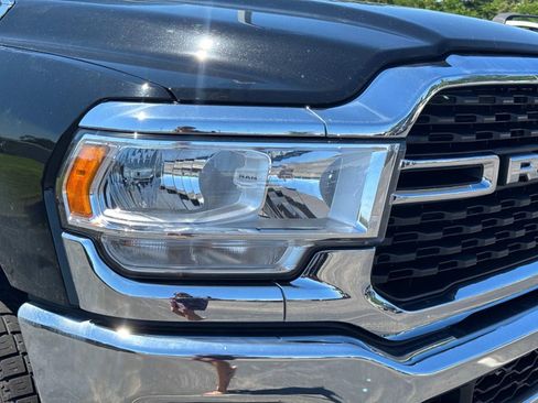 Used 2024 RAM 2500 Big Horn AWD/4WD image 3