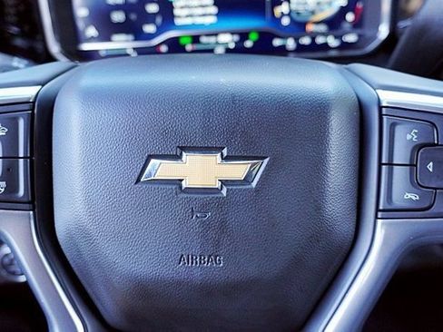 Used 2025 Chevrolet Silverado 2500 LT w/ Convenience Package AWD/4WD image 48