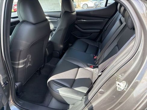 New 2026 MAZDA MAZDA3 2.5 S Hatchback w/ Select Pkg FWD image 9