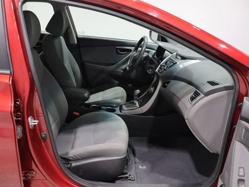 Used 2013 Hyundai Elantra GLS w/ Preferred Pkg FWD image 22