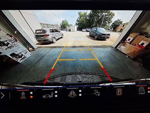 New 2026 GMC Sierra 2500 Denali w/ Denali Reserve Package image 4