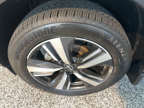 Used 2023 Nissan Rogue Platinum w/ Platinum Premium Package AWD/4WD image 5
