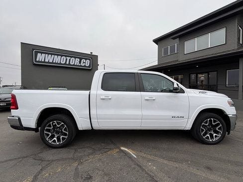 Used 2025 RAM 1500 Laramie image 5
