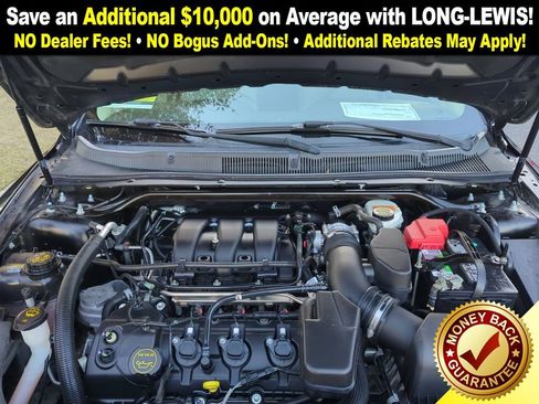 Used 2017 Ford Taurus SE image 25