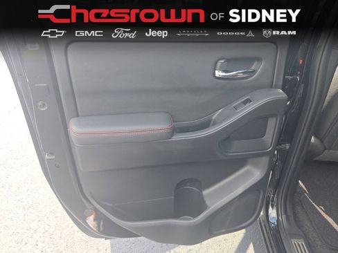 Used 2023 Nissan Frontier PRO-4X w/ Pro Convenience Package AWD/4WD image 18