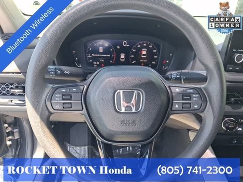 Used 2025 Honda Accord LX image 40