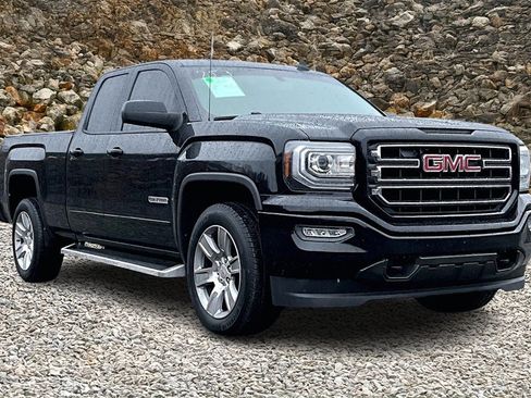 Used 2017 GMC Sierra 1500 Base w/ Elevation Edition image 9
