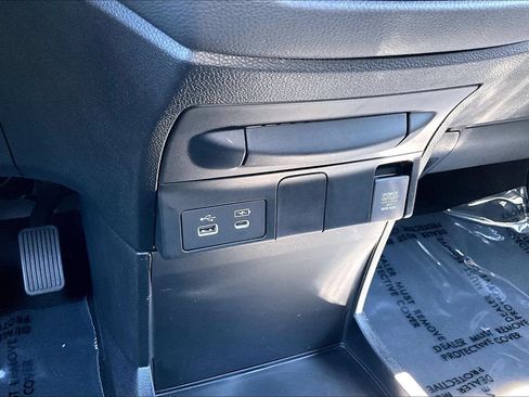 Used 2025 Honda Odyssey Sport-L image 32