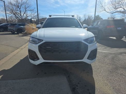 Used 2025 Audi Q5 e Premium Plus w/ Premium Plus Package image 8