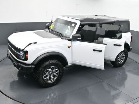 New 2025 Ford Bronco Badlands image 66