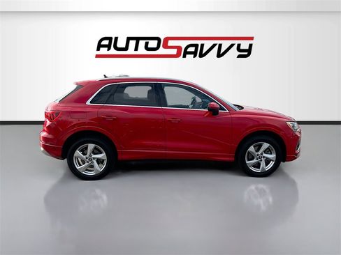 Used 2019 Audi Q3 2.0T Premium image 8