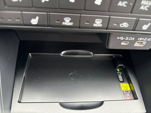 New 2026 Subaru Outback Limited AWD/4WD image 33