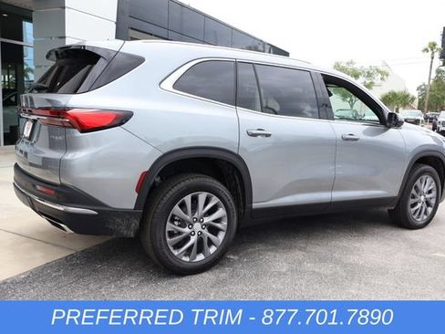 New 2026 Buick Enclave Preferred FWD image 9