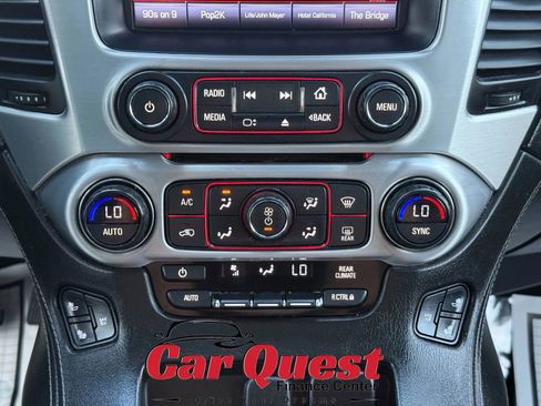 Used 2016 GMC Yukon XL SLT w/ Open Road Package AWD/4WD image 36