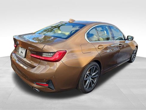 Used 2019 BMW 330i Sedan w/ Premium Package image 6