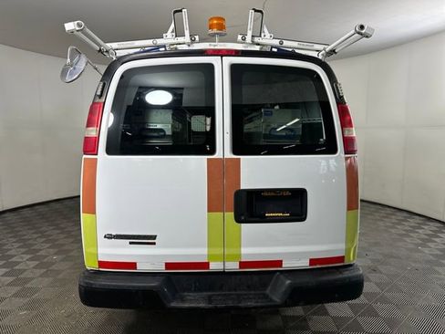 Used 2013 Chevrolet Express 1500 AWD image 4