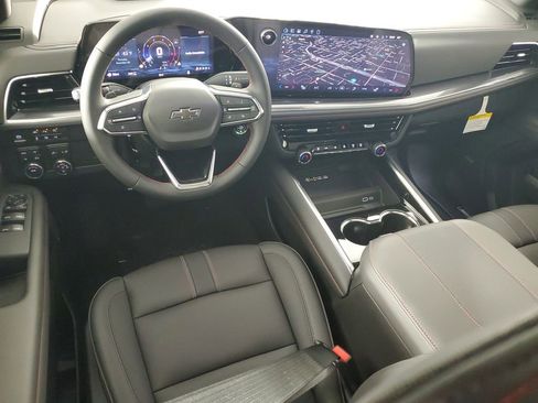 New 2026 Chevrolet Suburban RST image 16