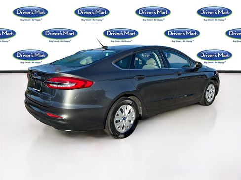 Used 2019 Ford Fusion S FWD image 7
