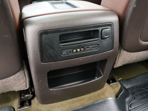 Used 2015 Chevrolet Silverado 3500 High Country w/ Duramax Plus Package image 21