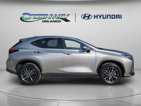 Used 2024 Lexus NX 350 AWD image 9