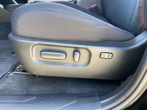 Used 2023 Toyota Tacoma SR5 w/ Technology Package RWD image 12