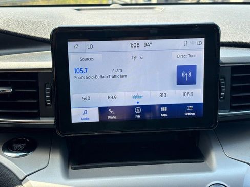 Used 2024 Ford Explorer XLT w/ Equipment Group 202A AWD/4WD image 23