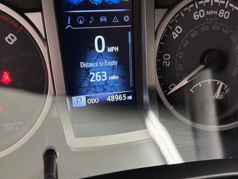 Used 2021 Toyota Tacoma Limited RWD image 25
