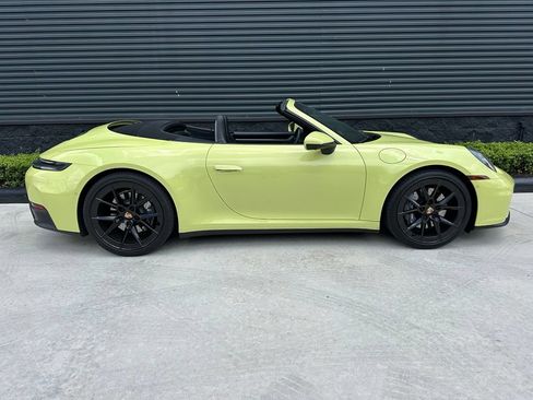 Certified 2025 Porsche 911 Carrera RWD image 12