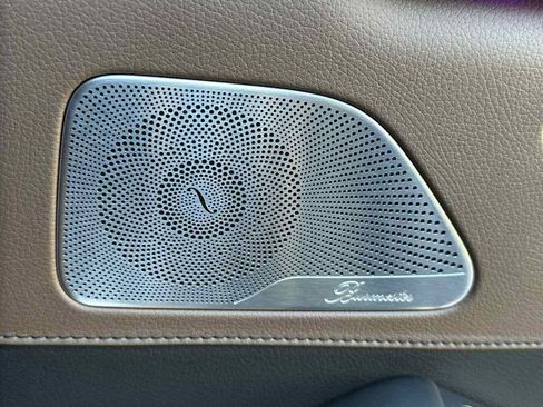 Used 2019 Mercedes-Benz S 560 Sedan image 15