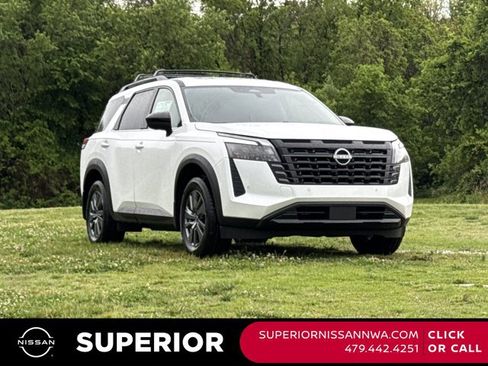 New 2026 Nissan Pathfinder SV w/ SV Premium Package AWD/4WD image 1