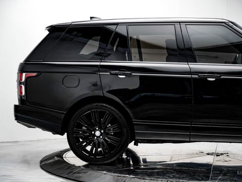 Used 2022 Land Rover Range Rover Westminster Edition image 19