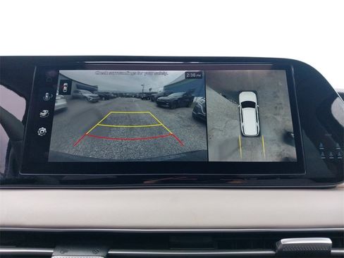 Used 2024 Hyundai Palisade Limited image 19