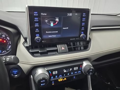 Used 2019 Toyota RAV4 XLE w/ Convenience Package AWD/4WD image 25