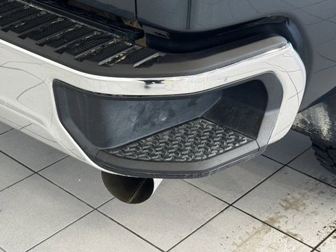 Used 2020 Chevrolet Silverado 2500 LTZ image 41