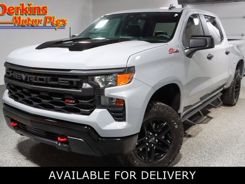 Used 2024 Chevrolet Silverado 1500 Custom Trail Boss image 1