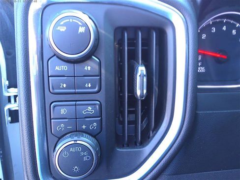 Used 2019 Chevrolet Silverado 1500 RST AWD/4WD image 18