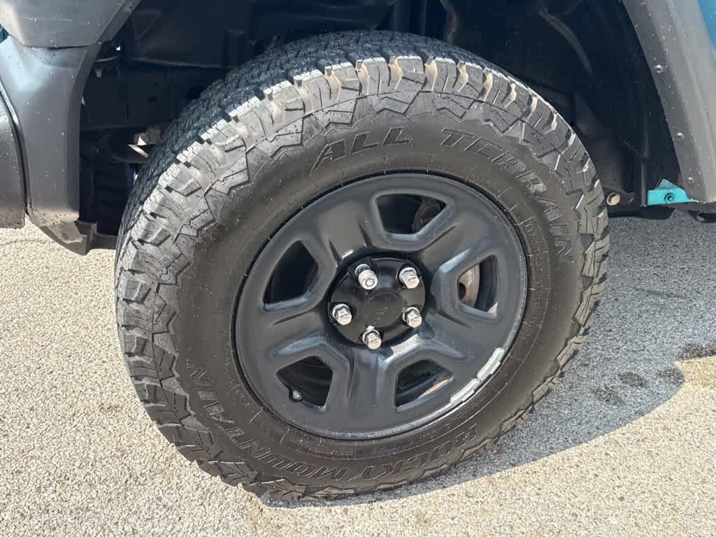 Used 2020 Jeep Wrangler Sport AWD/4WD image 9