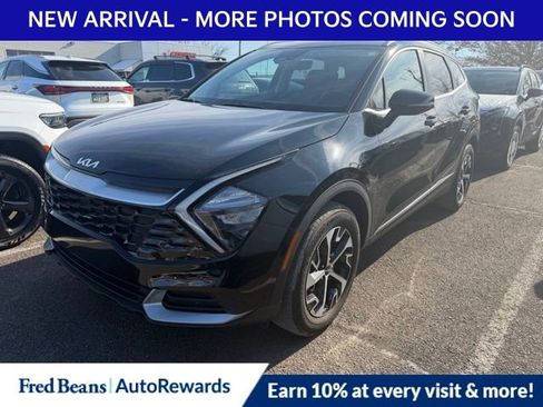 Used 2023 Kia Sportage EX image 3