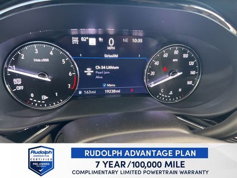 Used 2023 Buick Envision Avenir image 17