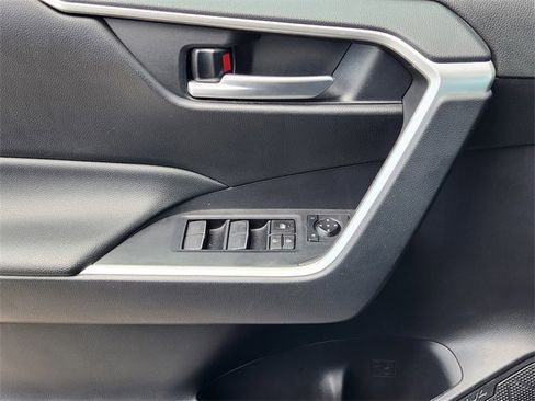 Used 2023 Toyota RAV4 XLE image 24