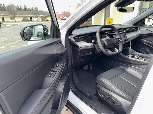 New 2026 Jeep Cherokee Limited image 16