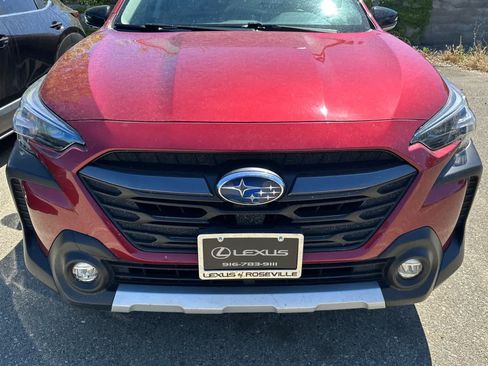 Used 2024 Subaru Outback Limited AWD/4WD image 9
