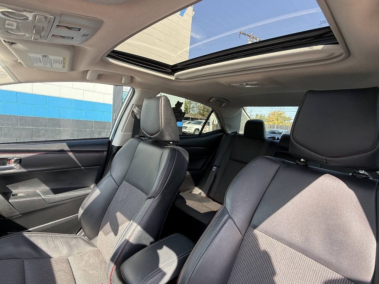 Used 2017 Toyota Corolla SE 50th Anniversary FWD image 10