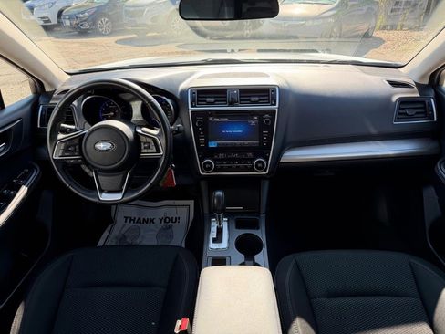 Used 2018 Subaru Outback 2.5i Premium AWD/4WD image 22